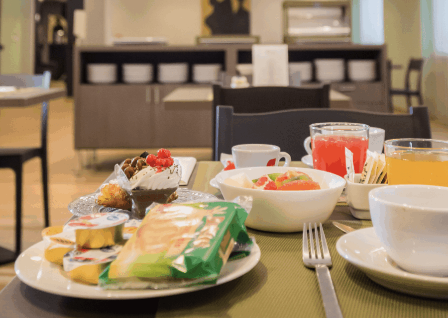 Sala breakfast
