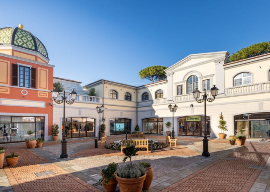 Outlet La Reggia Designer